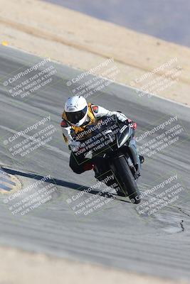 media/Sep-20-2025-Race Pace (Sat) [[d4e1b33f4d]]/Non Verified/Turn 10 (10am)/